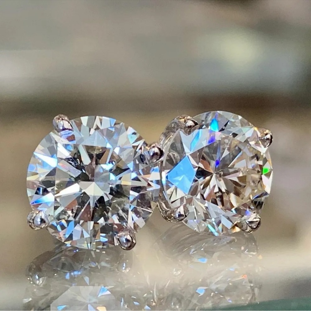 14k white gold diamond stud earrings round cut D VSS1 over - Picture 1 of 11